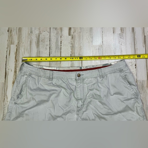 Tommy Bahama Chino Shorts Men's 40 Performance Athletic Beige - Picture 4 of 9